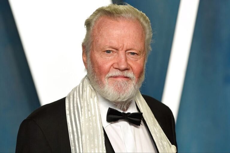 Jon Voight